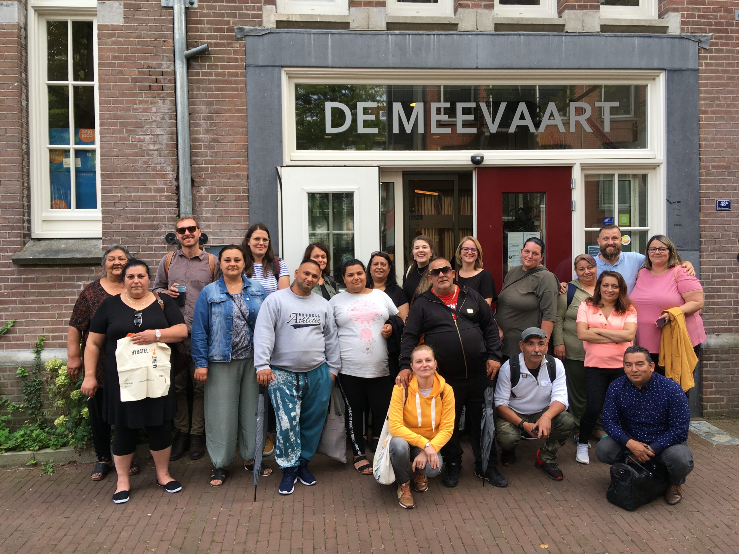 Romští lídři vycestovali do Nizozemí, aby se vzdělávali v komunitní práci